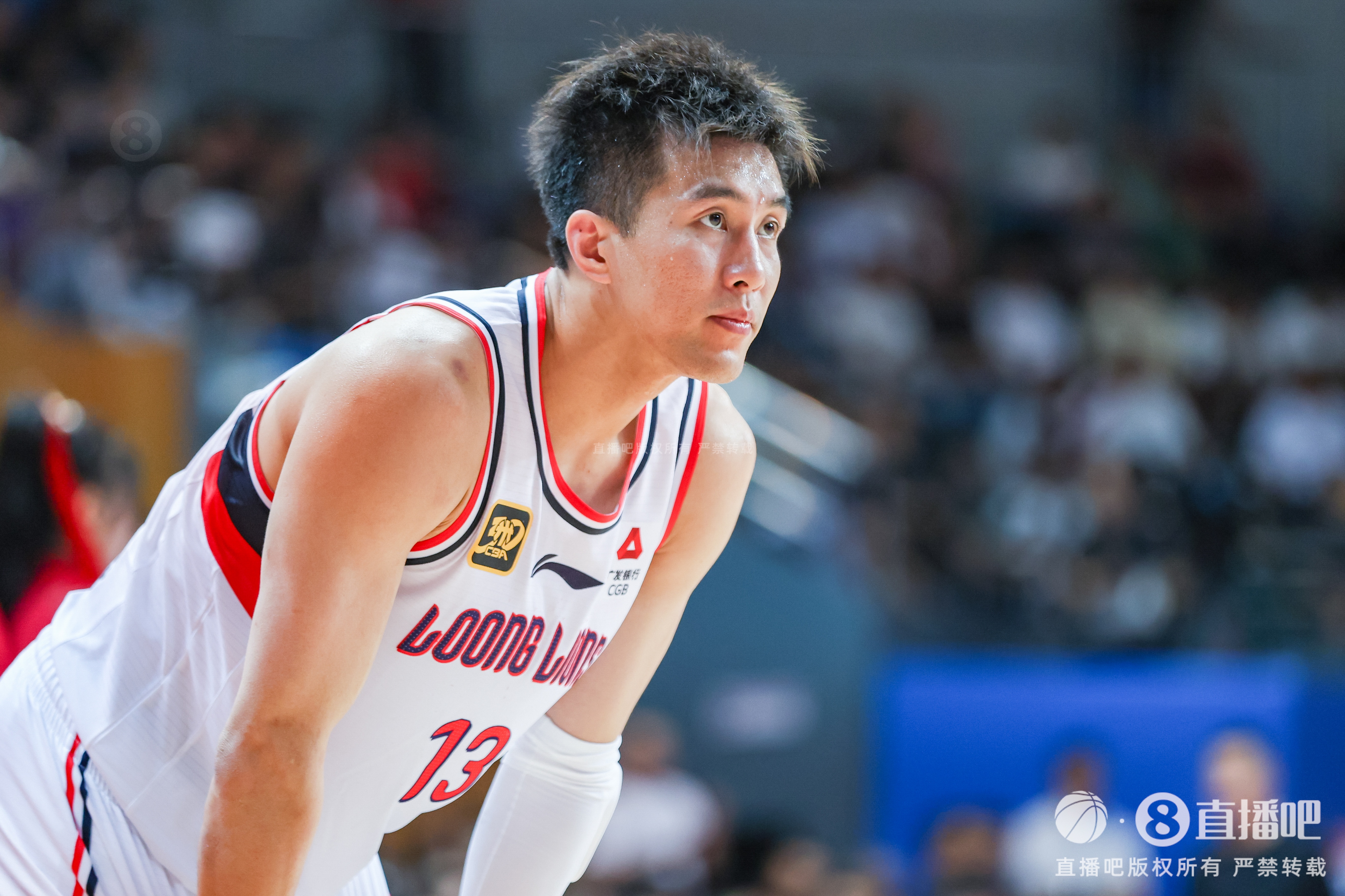 开云体育官网-状态一般！郭艾伦8中3拿到9分4板3助1断 4次失误